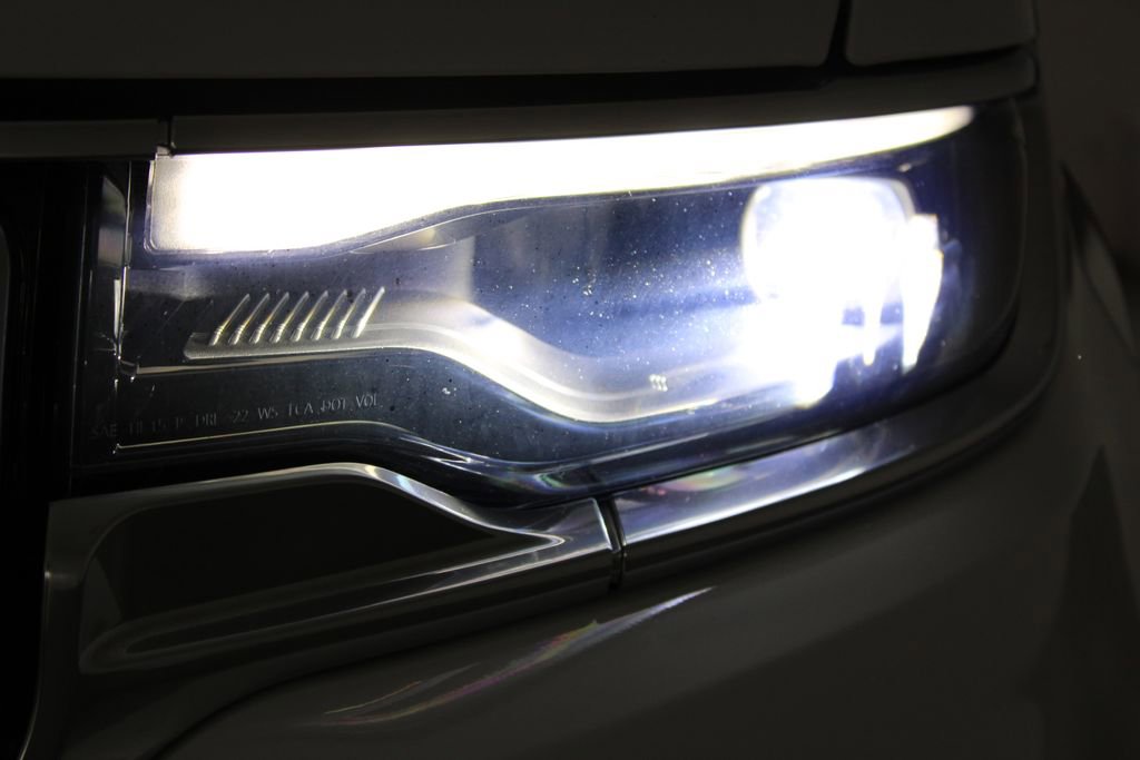 Used 2024 Jeep Wagoneer Series III image 58