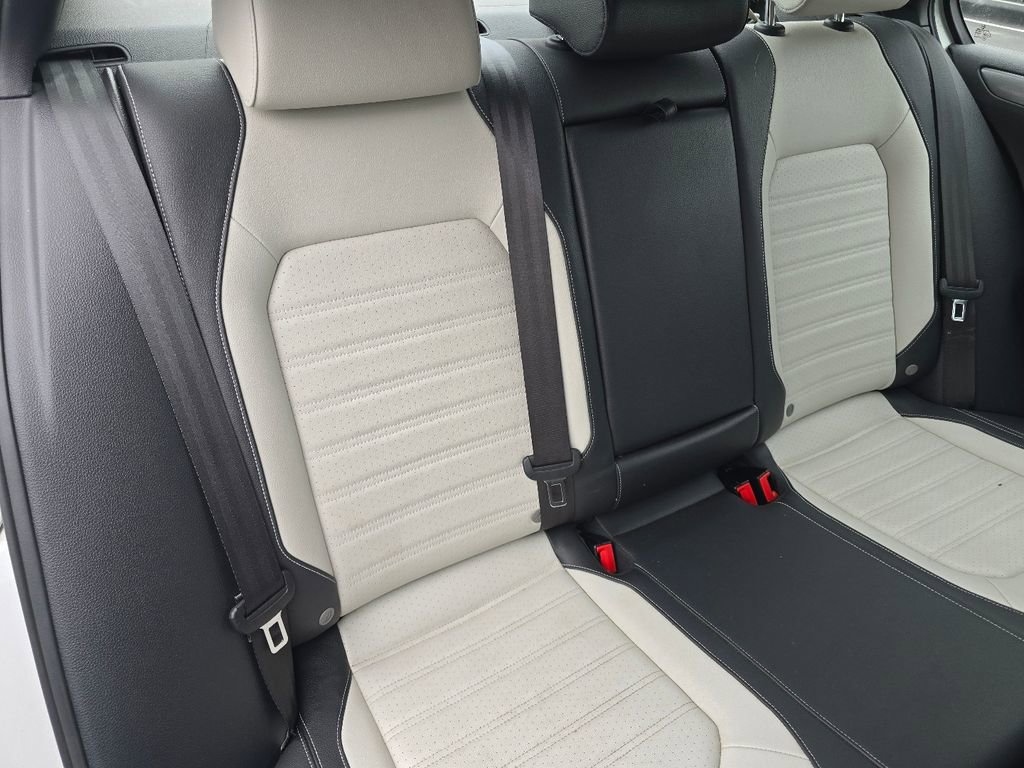 Used 2016 Volkswagen Jetta Sport FWD image 24