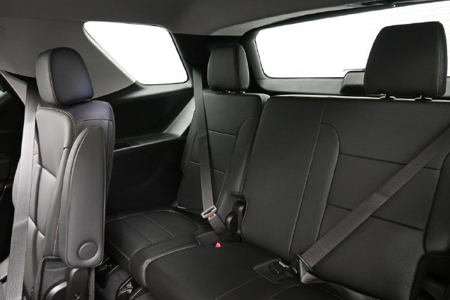 Used 2021 Chevrolet Traverse LT w/ LT Premium Package FWD image 21