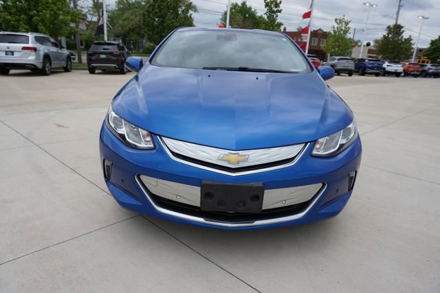 Used 2017 Chevrolet Volt Premier w/ Driver Confidence II Package FWD image 10