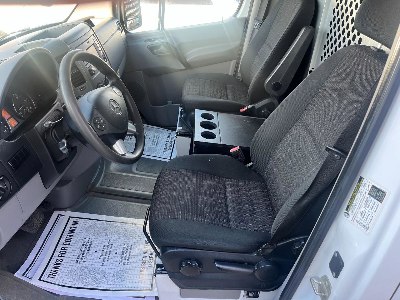 Used 2015 Mercedes-Benz Sprinter 2500 image 15