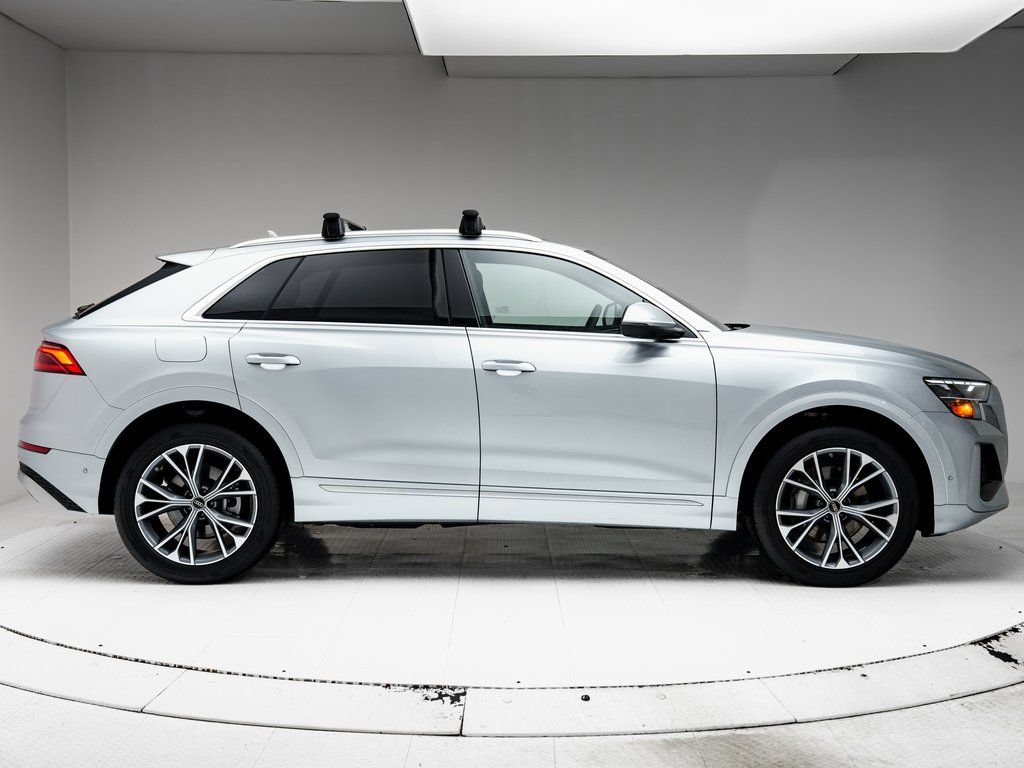 Certified 2025 Audi Q8 Premium Plus w/ Premium Plus Package AWD/4WD image 30