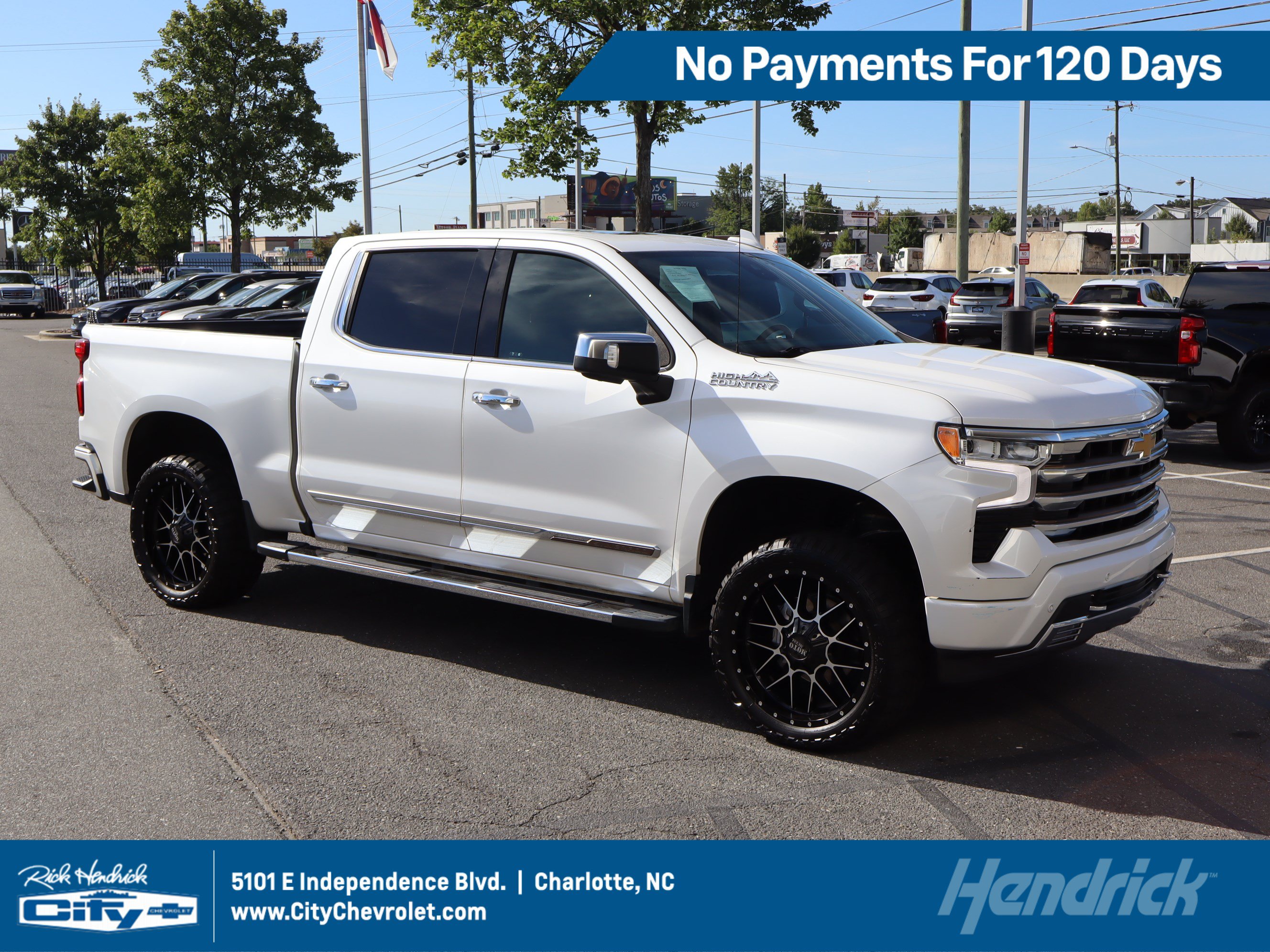 Used 2022 Chevrolet Silverado 1500 High Country w/ High Country Premium Package AWD/4WD image 1