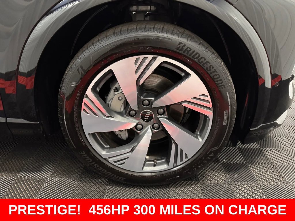 Used 2025 Audi Q6 e-tron Prestige w/ 20" Wheel Package AWD/4WD image 16