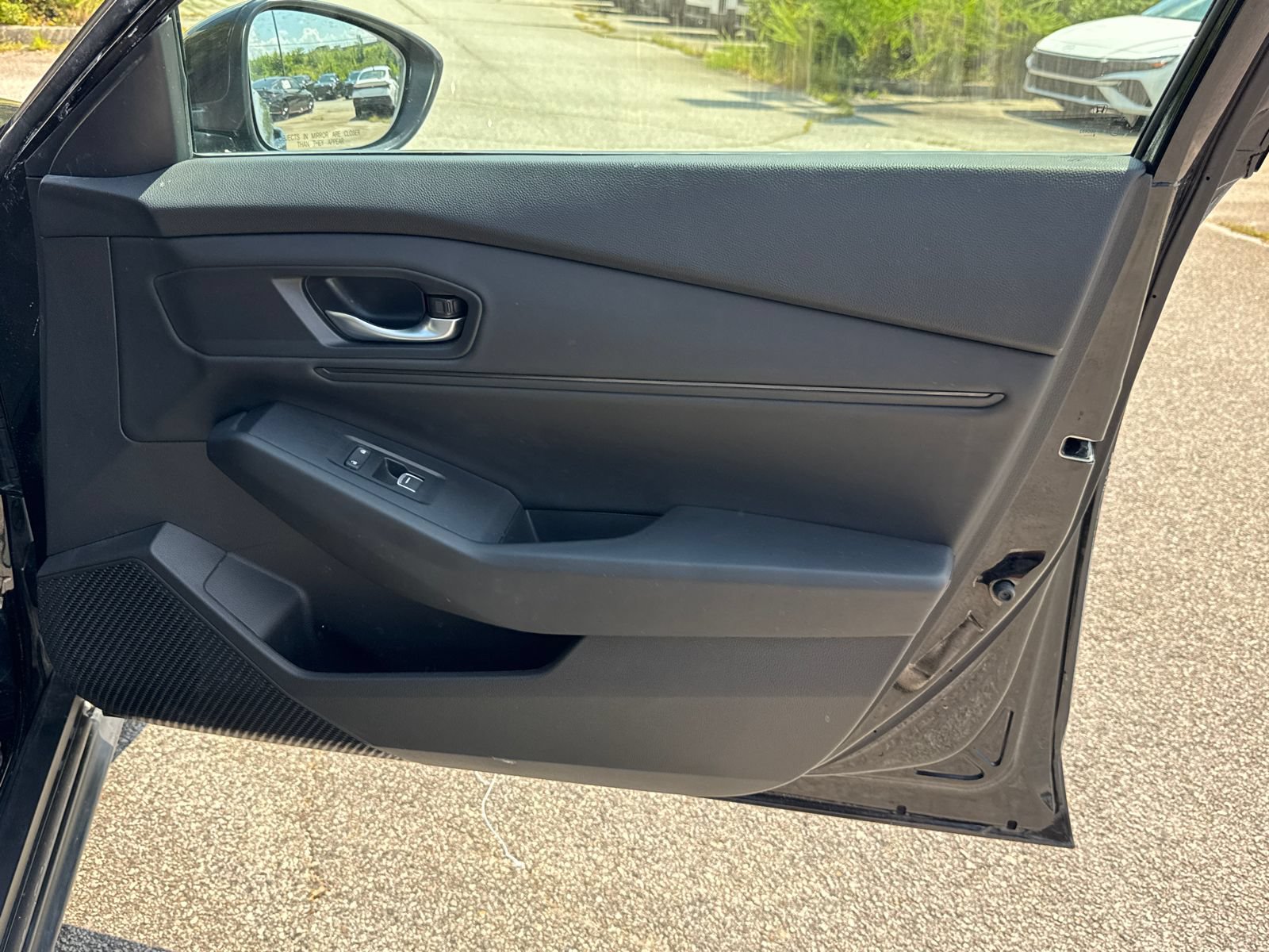Used 2025 Honda Accord SE image 14