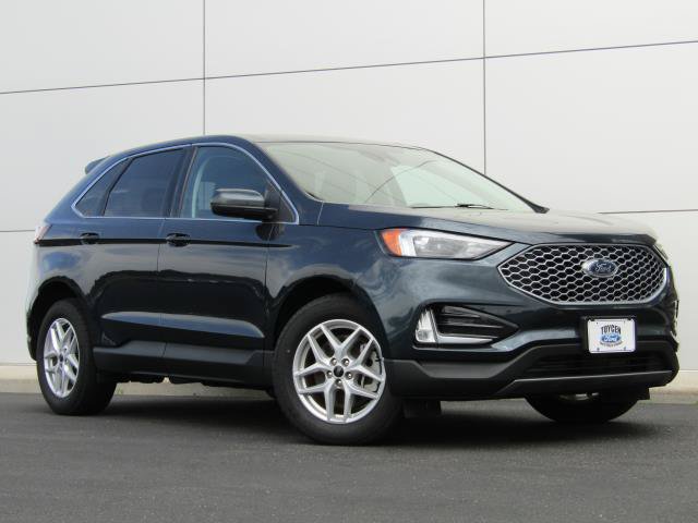 Used 2024 Ford Edge SEL w/ Convenience Package