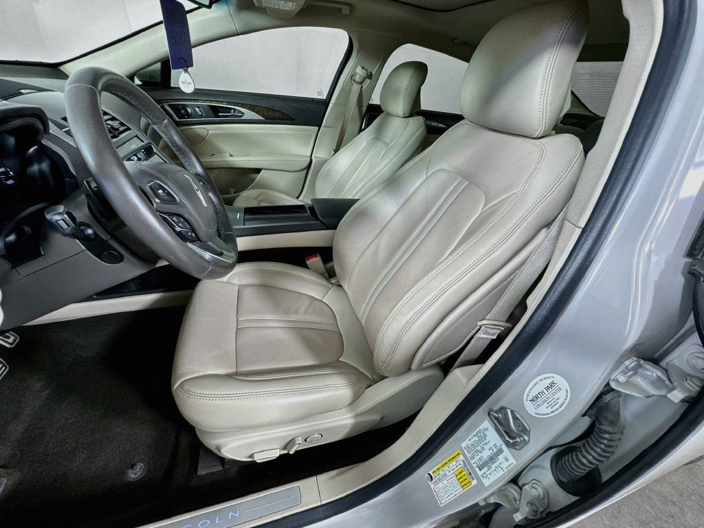 Used 2019 Lincoln MKZ Reserve w/ Reserve Plus Package FWD image 25