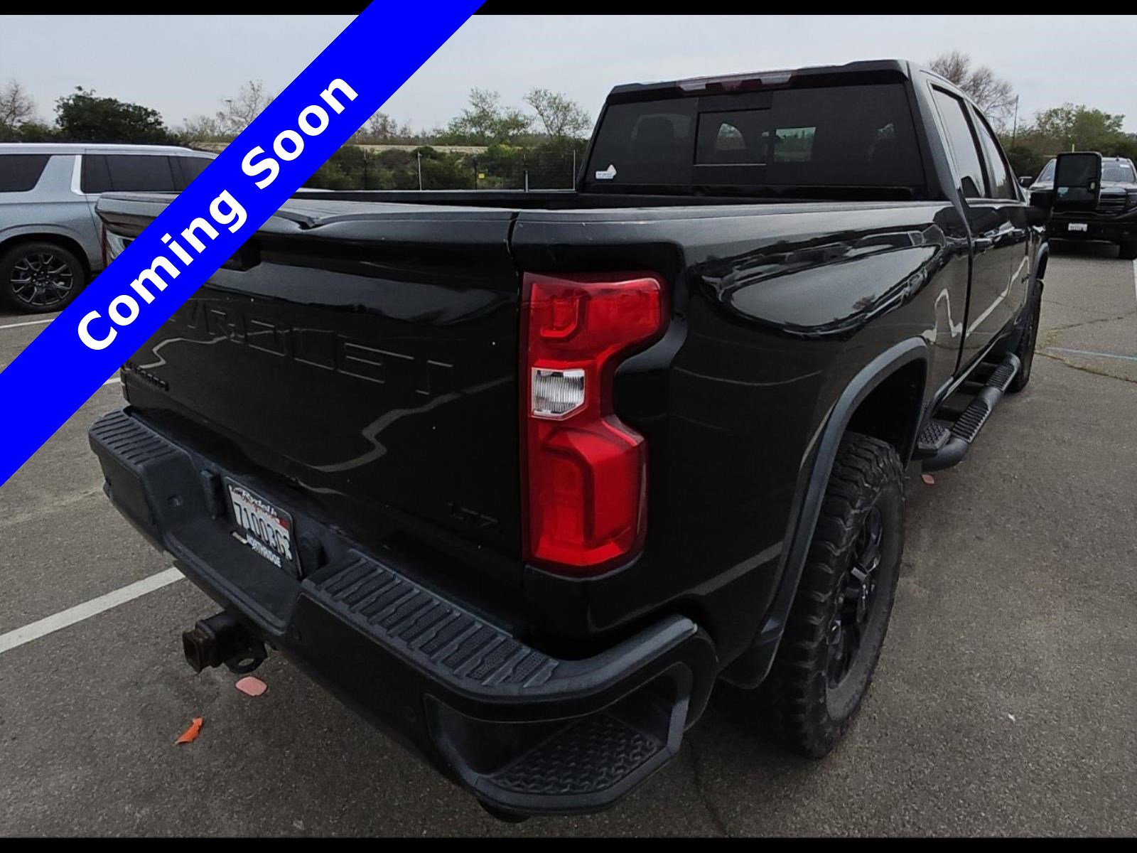 Used 2021 Chevrolet Silverado 2500 LTZ w/ LTZ Plus Package image 5