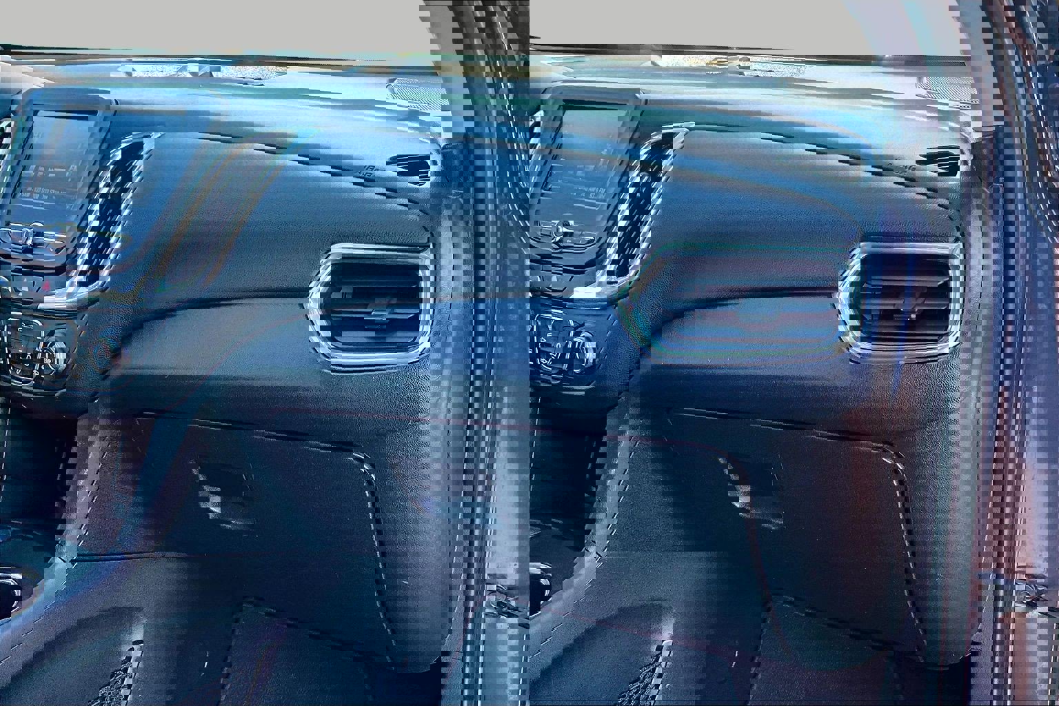 Used 2018 Chevrolet Equinox LT image 13