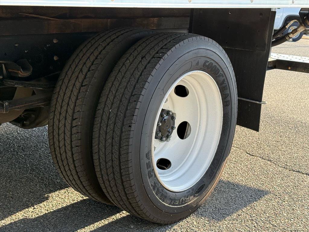 Used 2024 Chevrolet Low Cab Forward RWD image 10