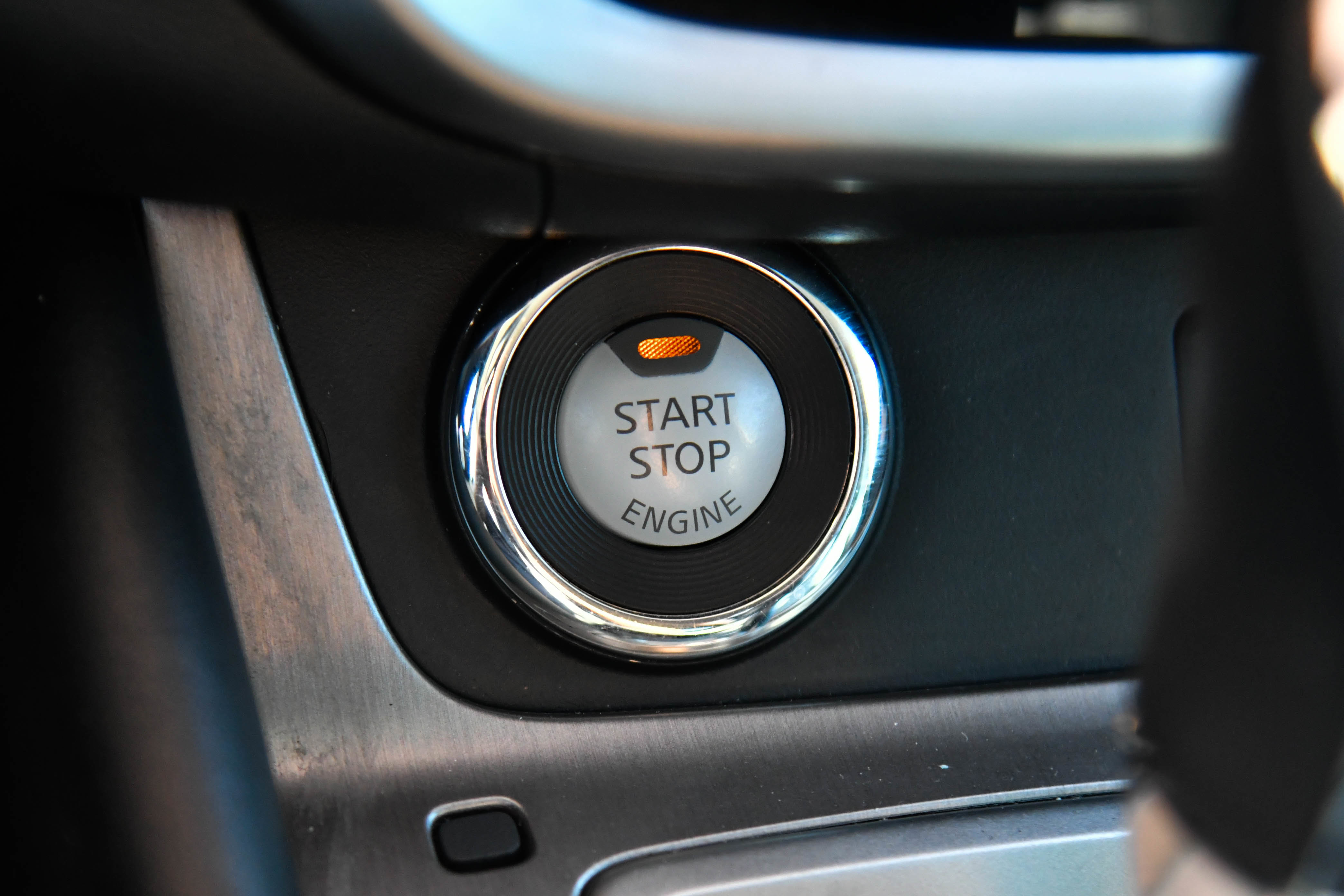 Used 2023 Nissan Murano SV image 26