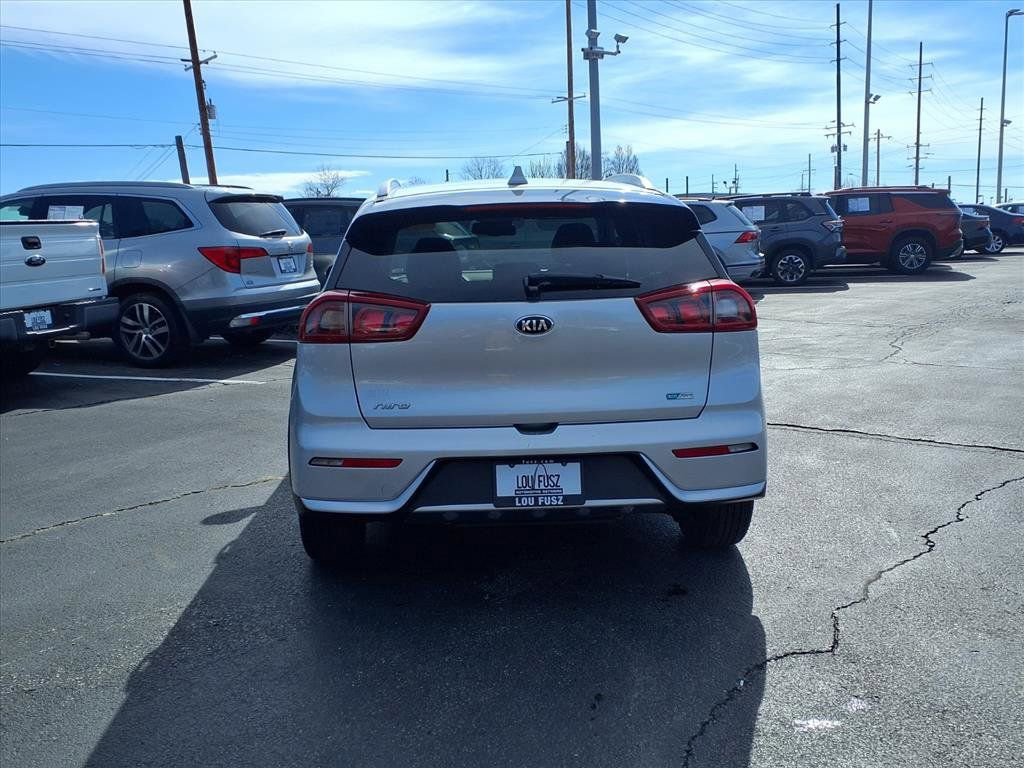 Used 2018 Kia Niro EX image 30