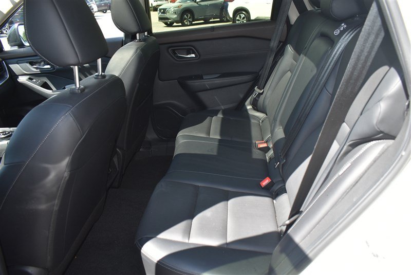 Used 2023 Nissan Rogue SV w/ SV Premium B Package AWD/4WD image 24
