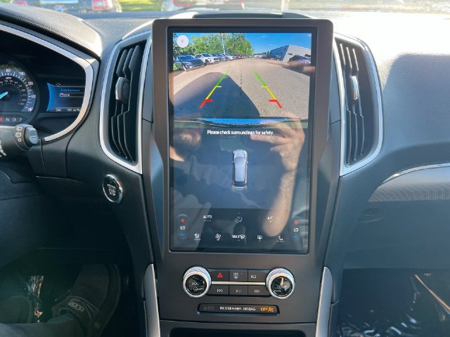 Used 2021 Ford Edge SEL w/ Convenience Package AWD/4WD image 24