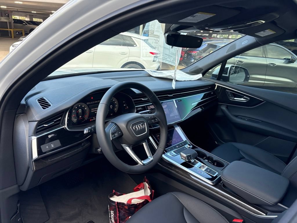 New 2026 Audi Q7 2.0T Premium AWD/4WD image 12
