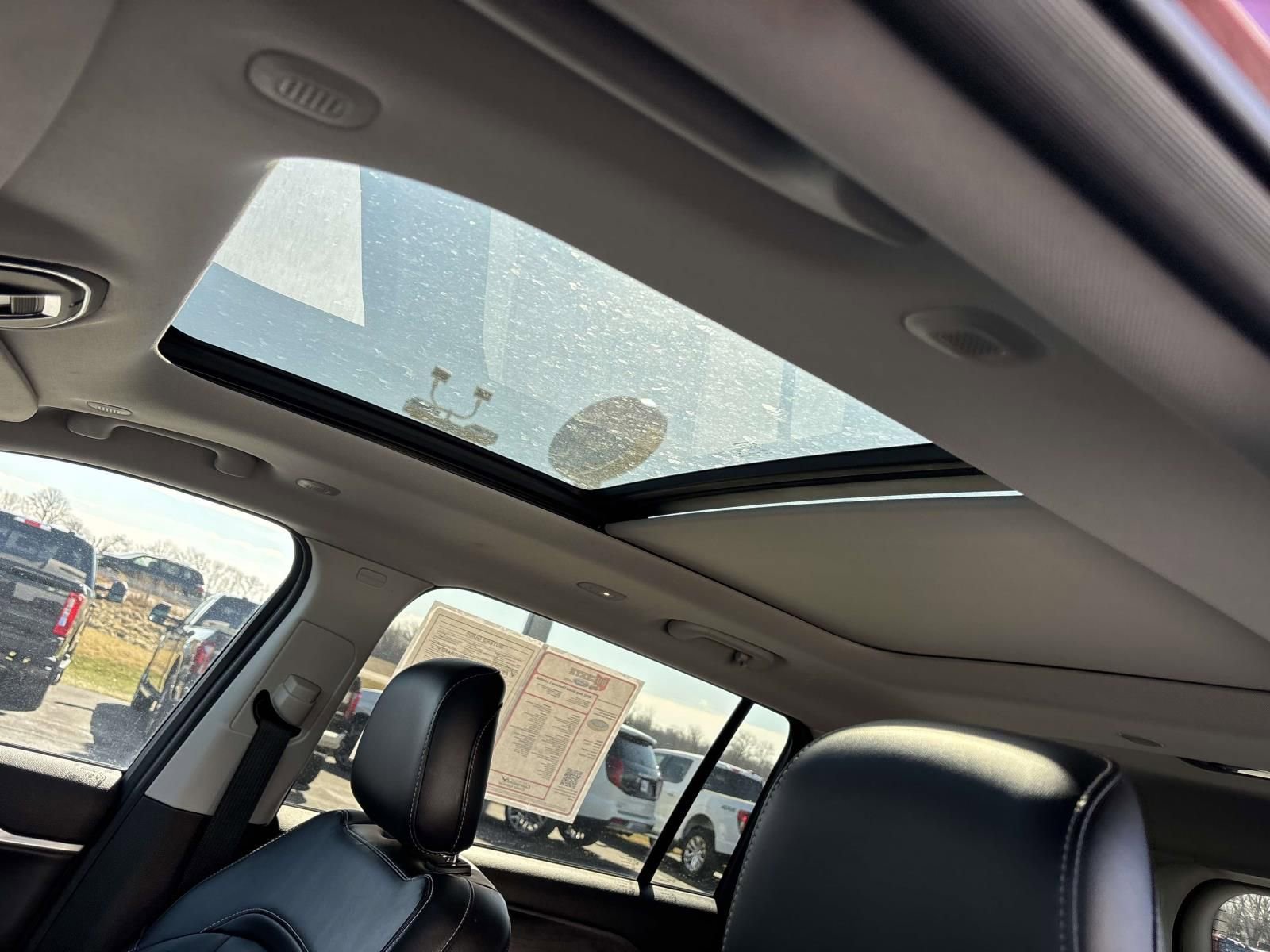 Used 2021 Jeep Grand Cherokee L Limited image 28