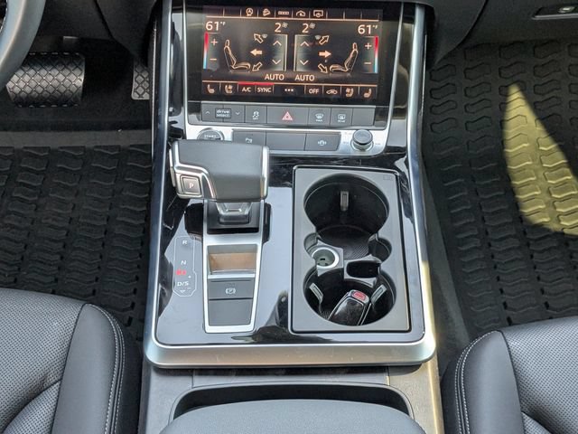 Used 2023 Audi Q8 Premium Plus w/ Premium Plus Package AWD/4WD image 19