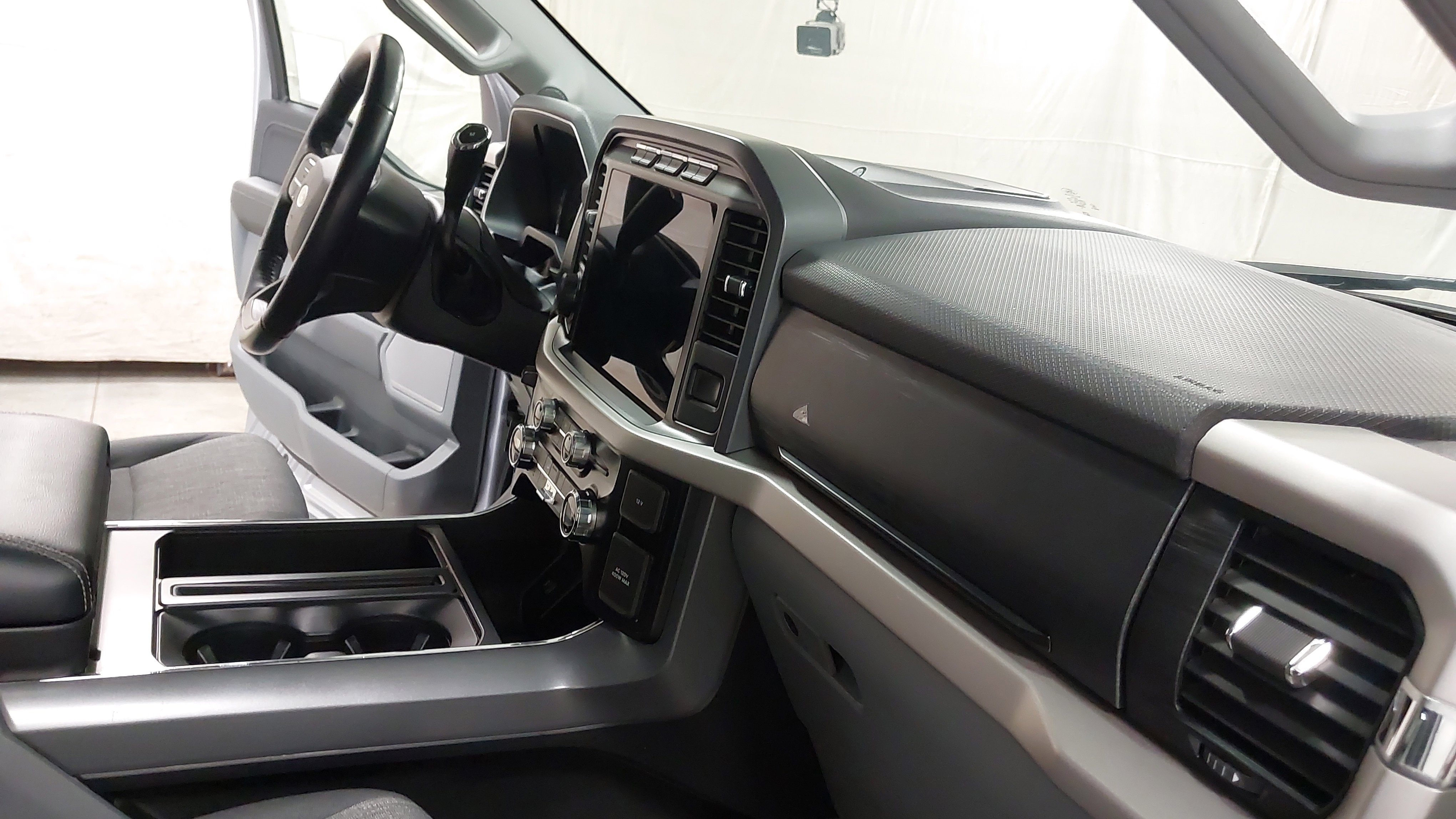 Used 2021 Ford F150 XLT w/ Equipment Group 302A High AWD/4WD image 29