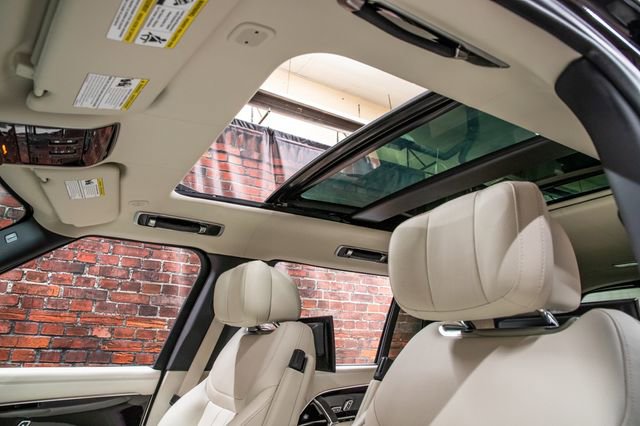 Used 2024 Land Rover Range Rover Long Wheelbase Autobiography AWD/4WD image 20