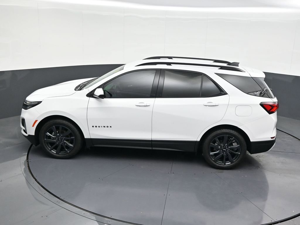 Used 2023 Chevrolet Equinox RS image 16