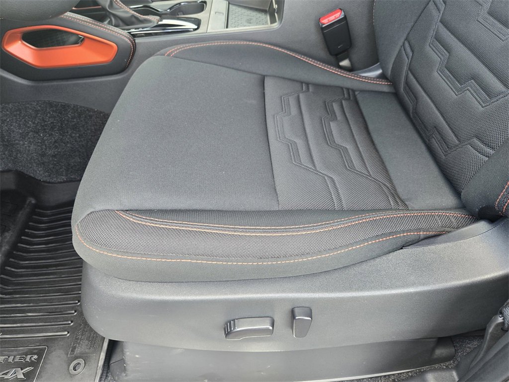 Used 2023 Nissan Frontier PRO-4X w/ Pro Convenience Package image 23