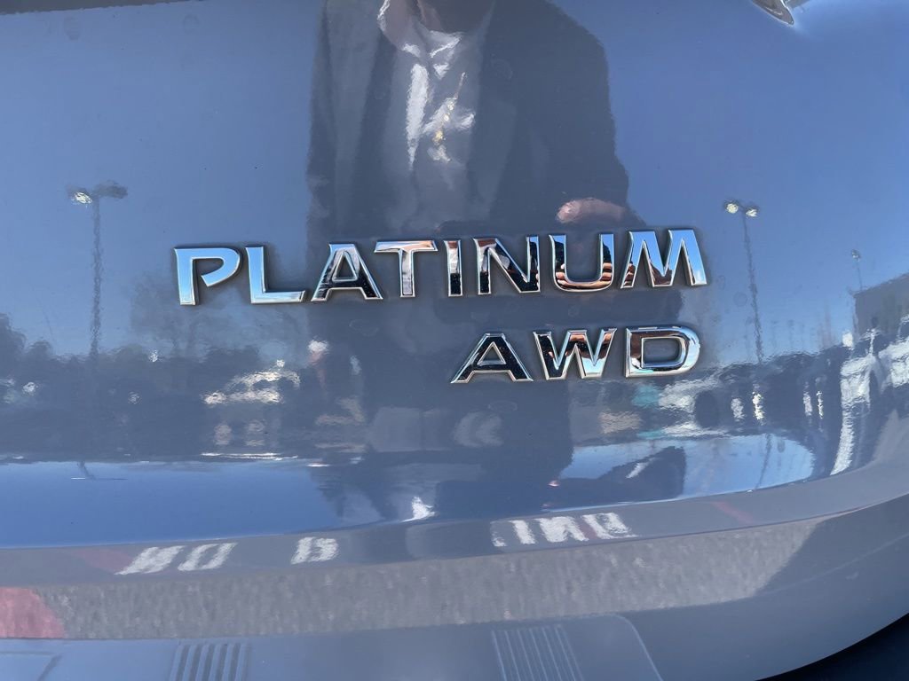 Used 2022 Nissan Rogue Platinum w/ Head-Up Display Package image 8