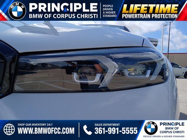 New 2026 BMW 330i Sedan w/ M Sport Package RWD image 5