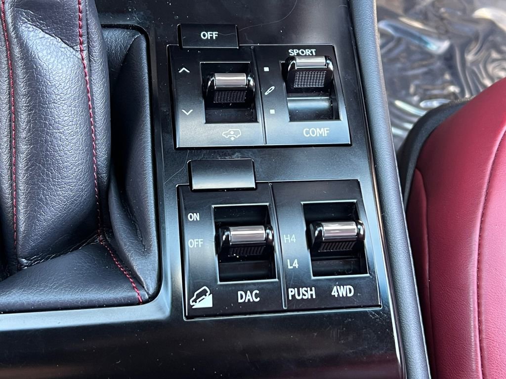 Certified 2021 Lexus GX 460 Luxury w/ Accessory Package image 28