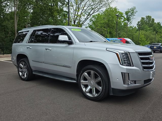 Used 2017 Cadillac Escalade Luxury AWD/4WD image 7