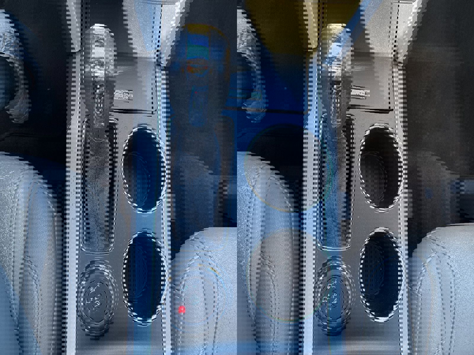 Used 2013 Ford Explorer XLT image 24