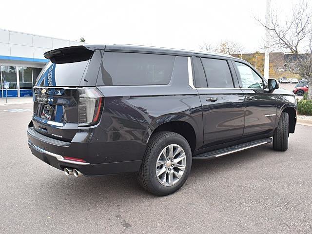 New 2026 Chevrolet Suburban Premier image 6