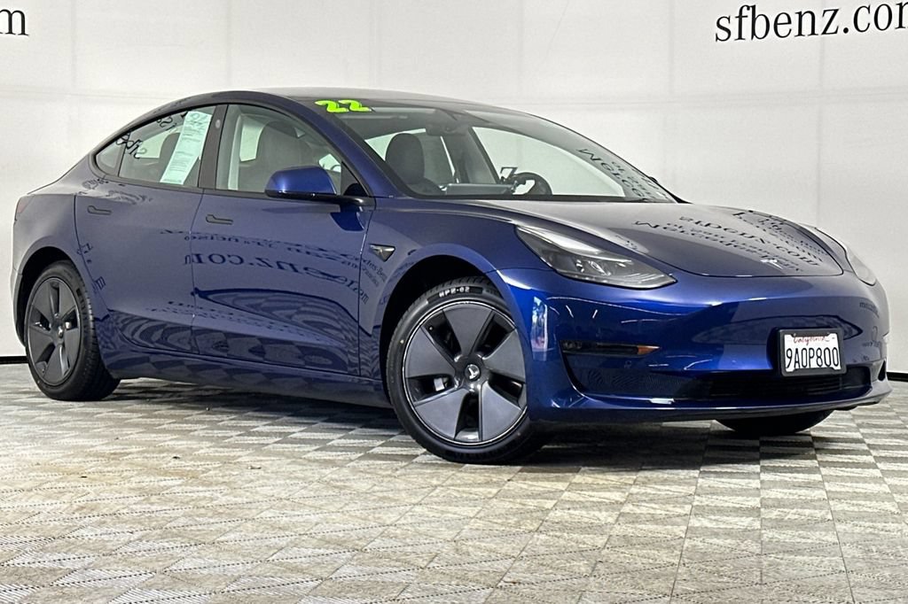 Used 2022 Tesla Model 3 Long Range AWD/4WD video 2