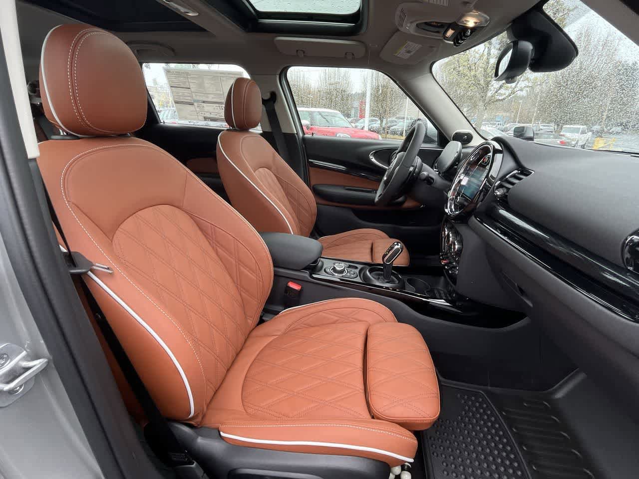 Certified 2024 MINI Cooper Clubman S AWD/4WD image 21
