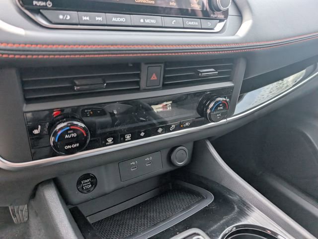 New 2026 Nissan Rogue Rock Creek image 24