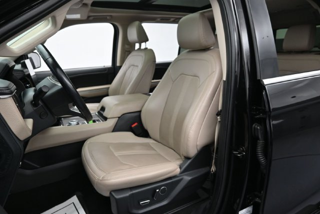 Certified 2024 Ford Expedition Limited RWD image 11
