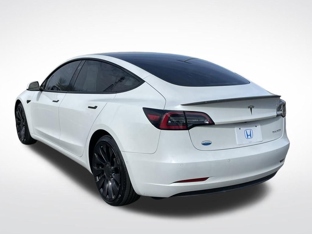 Used 2022 Tesla Model 3 Performance image 4