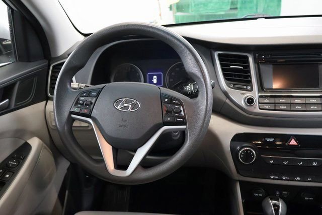 Used 2017 Hyundai Tucson SE image 12
