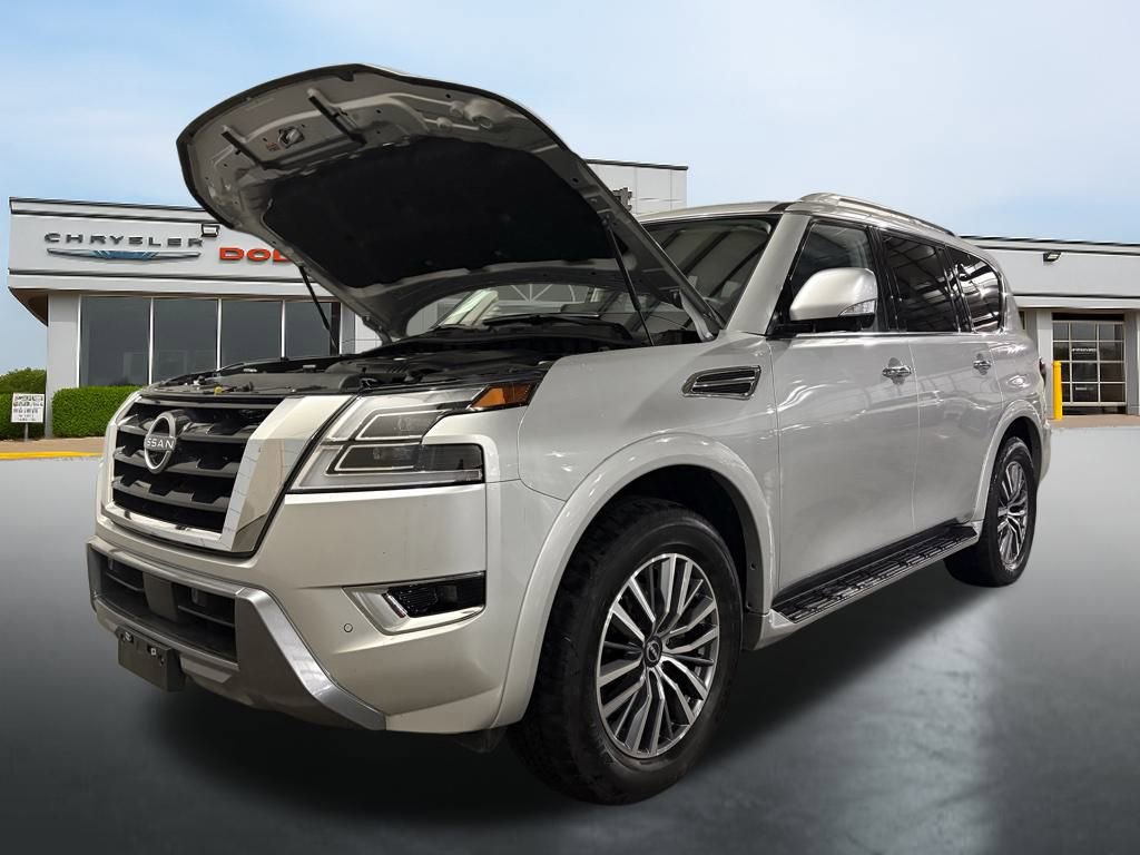 Used 2024 Nissan Armada SL w/ Captain's Chairs Package image 18