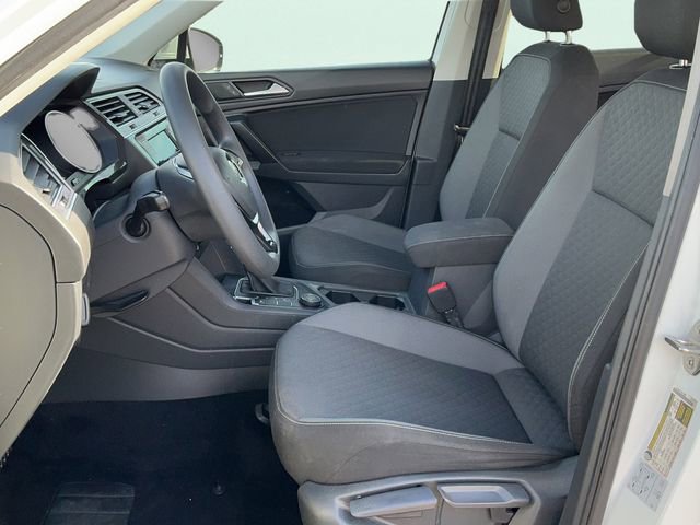 Used 2021 Volkswagen Tiguan S image 13