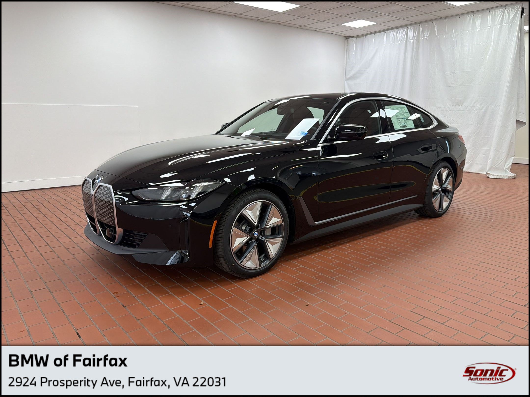 Used 2026 BMW i4 xDrive40i w/ Premium Package AWD/4WD image 1