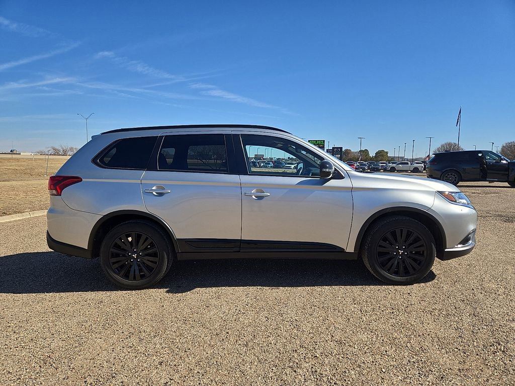 Used 2020 Mitsubishi Outlander LE image 5