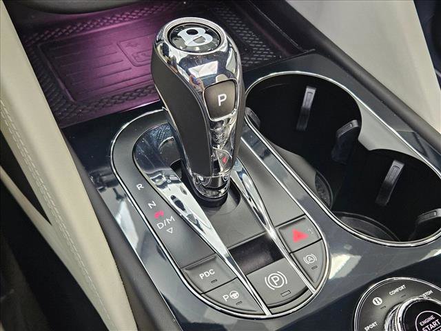 Used 2022 Bentley Bentayga image 10