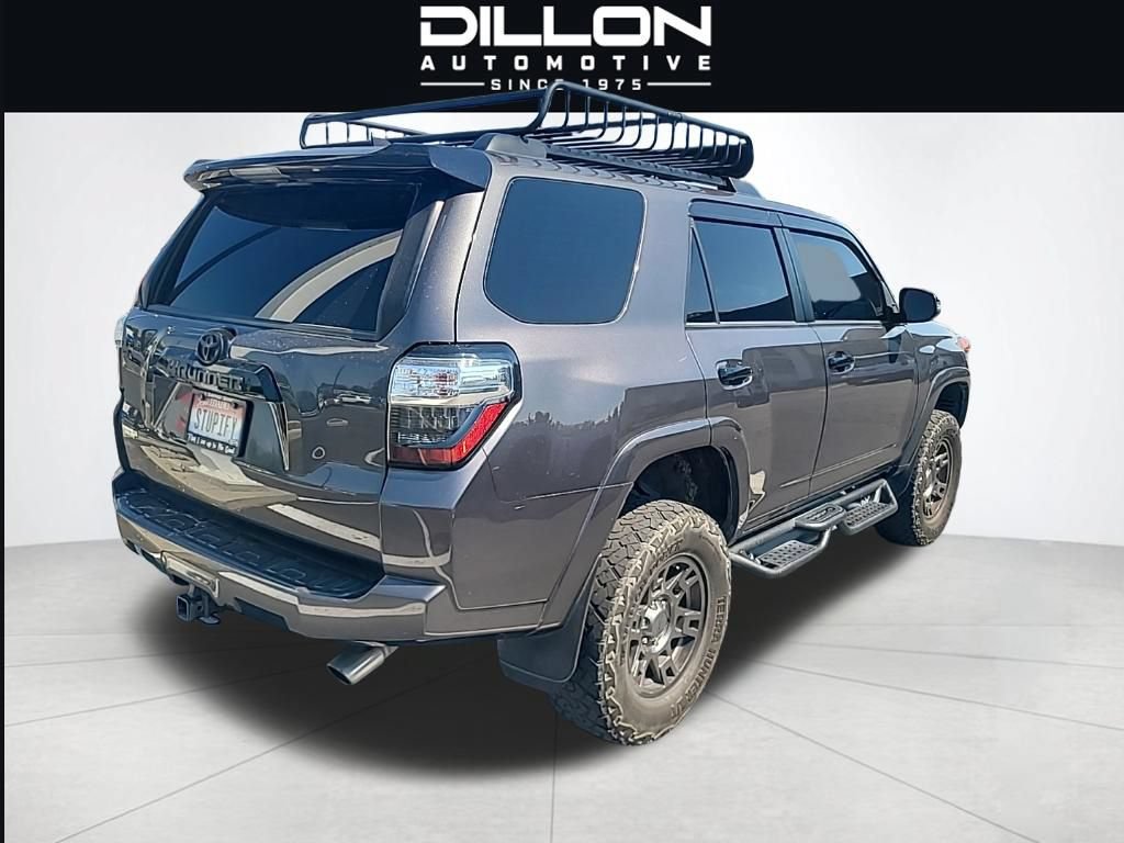 Used 2020 Toyota 4Runner Venture w/ Moonroof Package AWD/4WD image 8