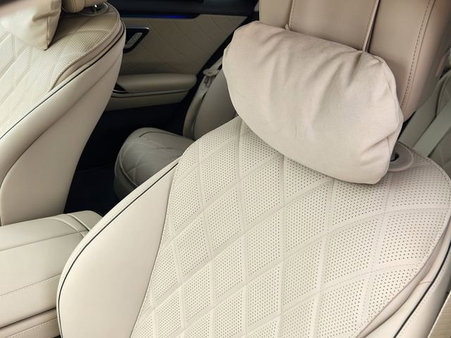 Used 2024 Mercedes-Benz S 580e 4MATIC Sedan image 24