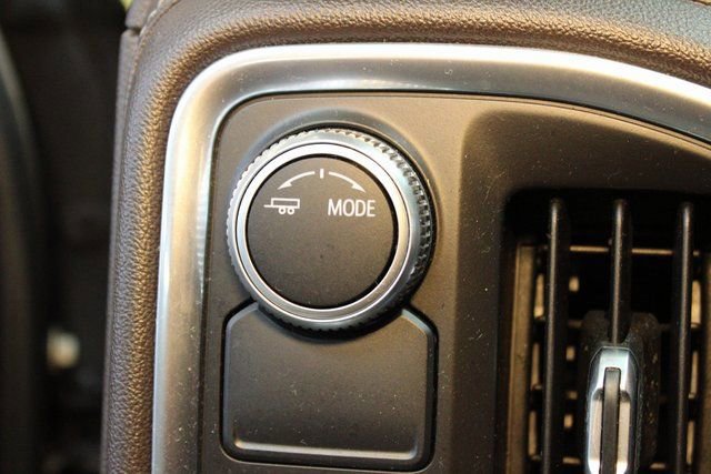 Used 2020 GMC Sierra 1500 SLT image 17