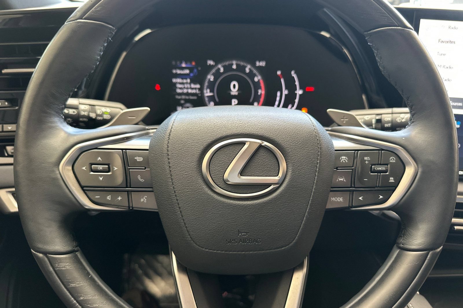 Used 2023 Lexus RX 350 Premium Plus w/ Cold Area Package FWD image 23