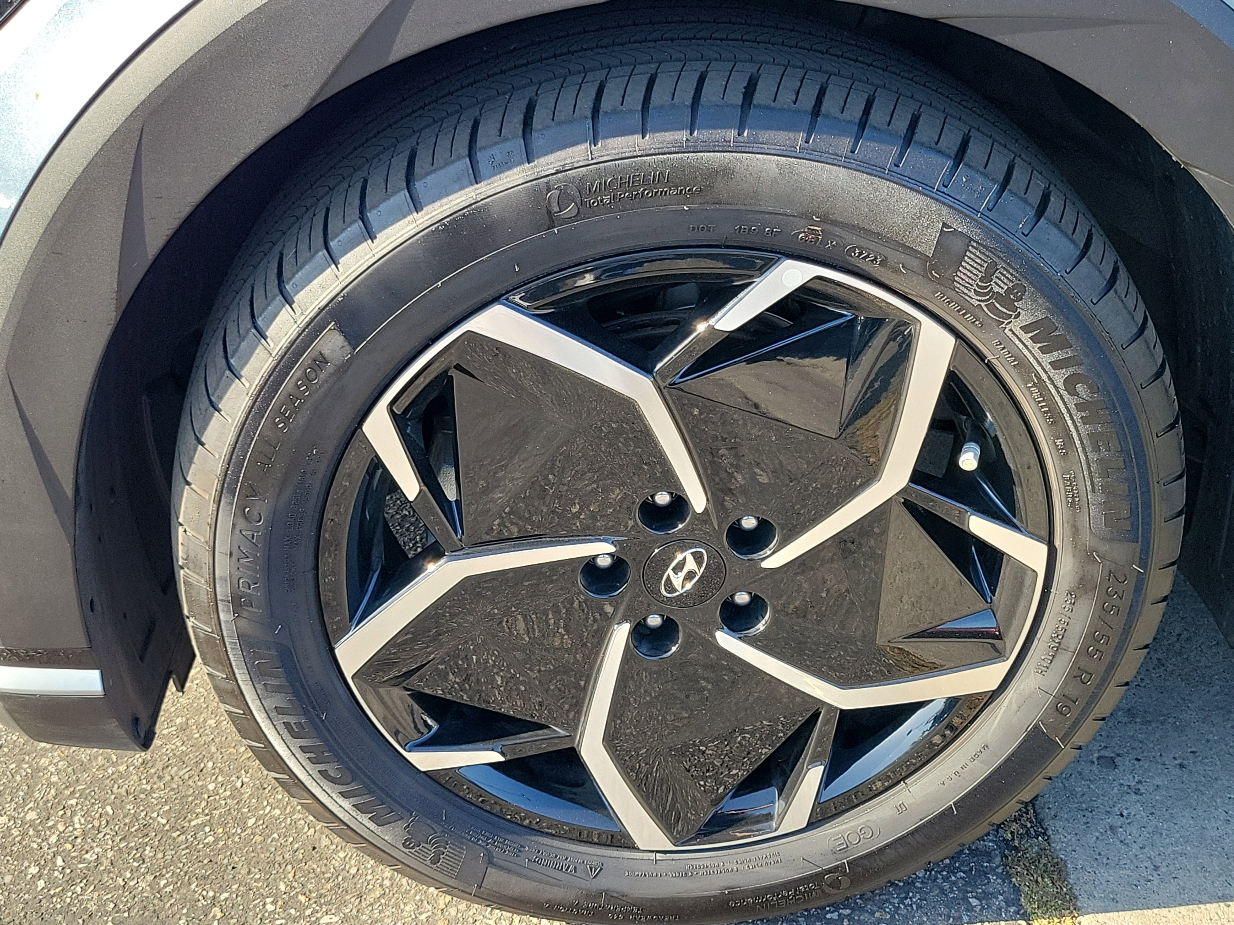 Certified 2024 Hyundai Ioniq 5 SEL RWD image 7