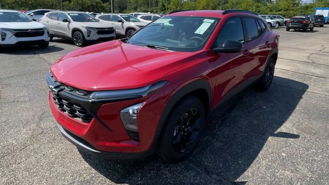 New 2026 Chevrolet Trax LT w/ Driver Confidence Package FWD image 6