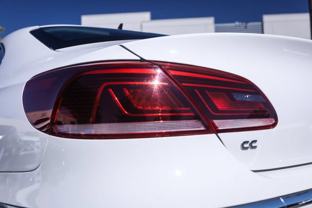 Used 2013 Volkswagen CC Sport FWD image 17