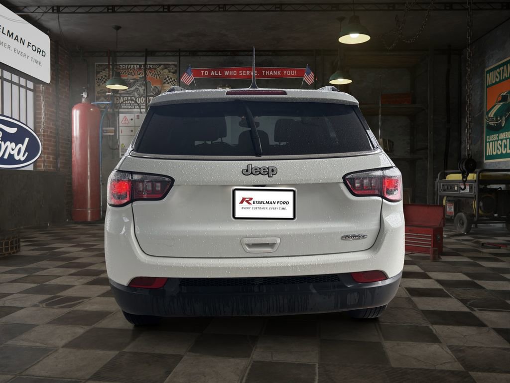 Used 2022 Jeep Compass Latitude image 5